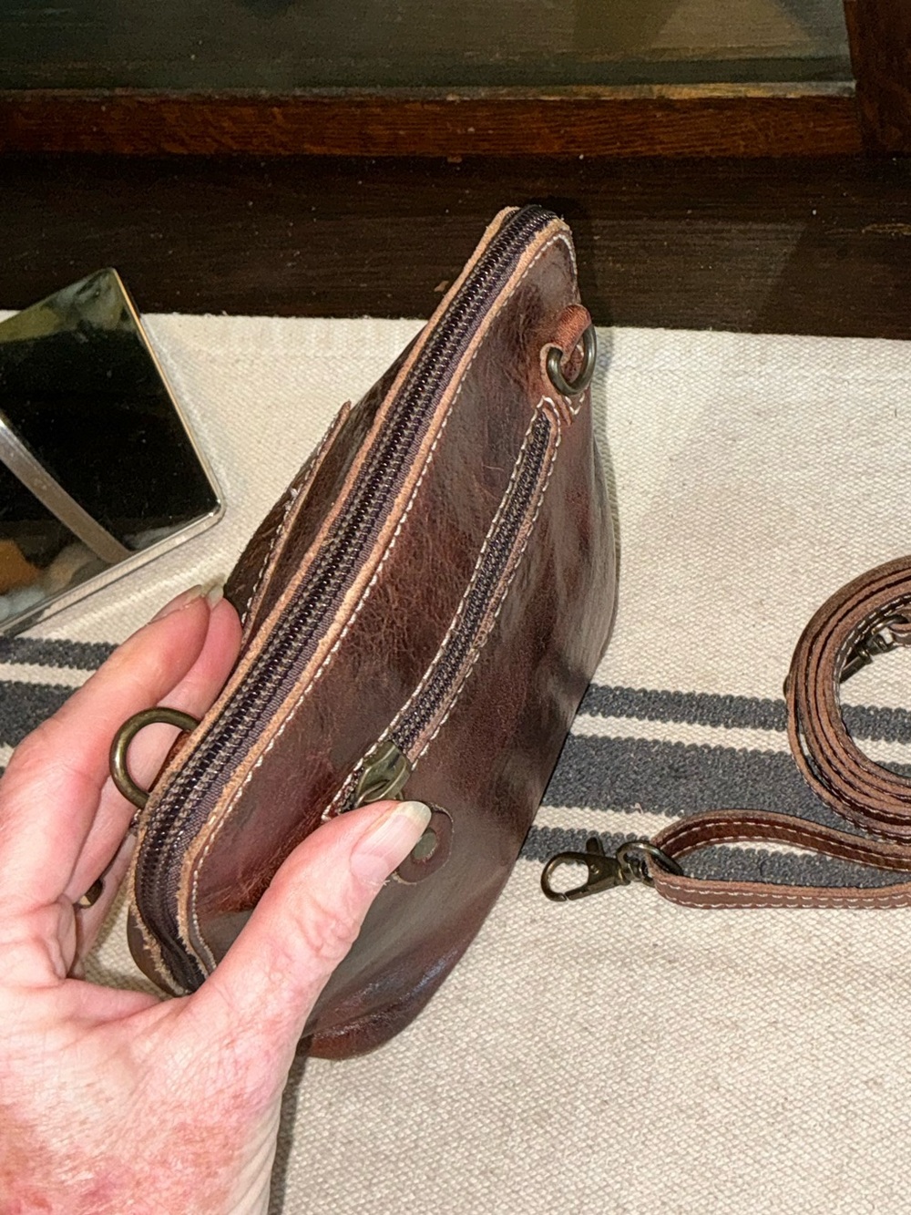 NWOT Bed Stu Leather Ventura Clutch Crossbody Belt Bag Teak Rustic Retail $155 - Picture 8 of 13